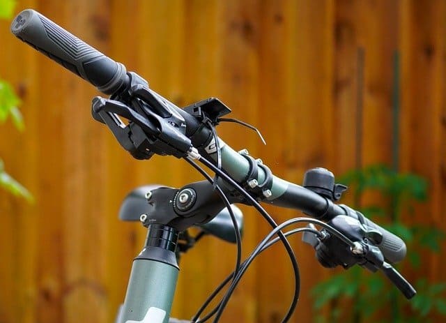 PANERAE Manillar Bicicleta Fibra Carbono 3K MTB Recto 660mms y Abrazadera 31.8mm 195 grs